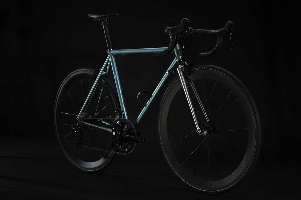 Bicicletta Officine Mattio modello CLASISCA, telaio in acciaio, passione e attualità, produzione made in italy