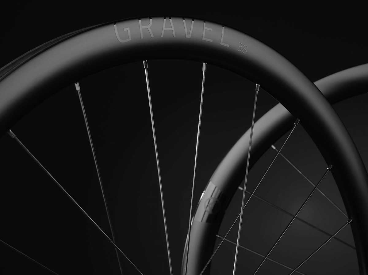 Ruote per biciclette modello Gravel 38 firmate Officine Mattio, i migliori prodotti per gli appassionati di bicicletta made in italy