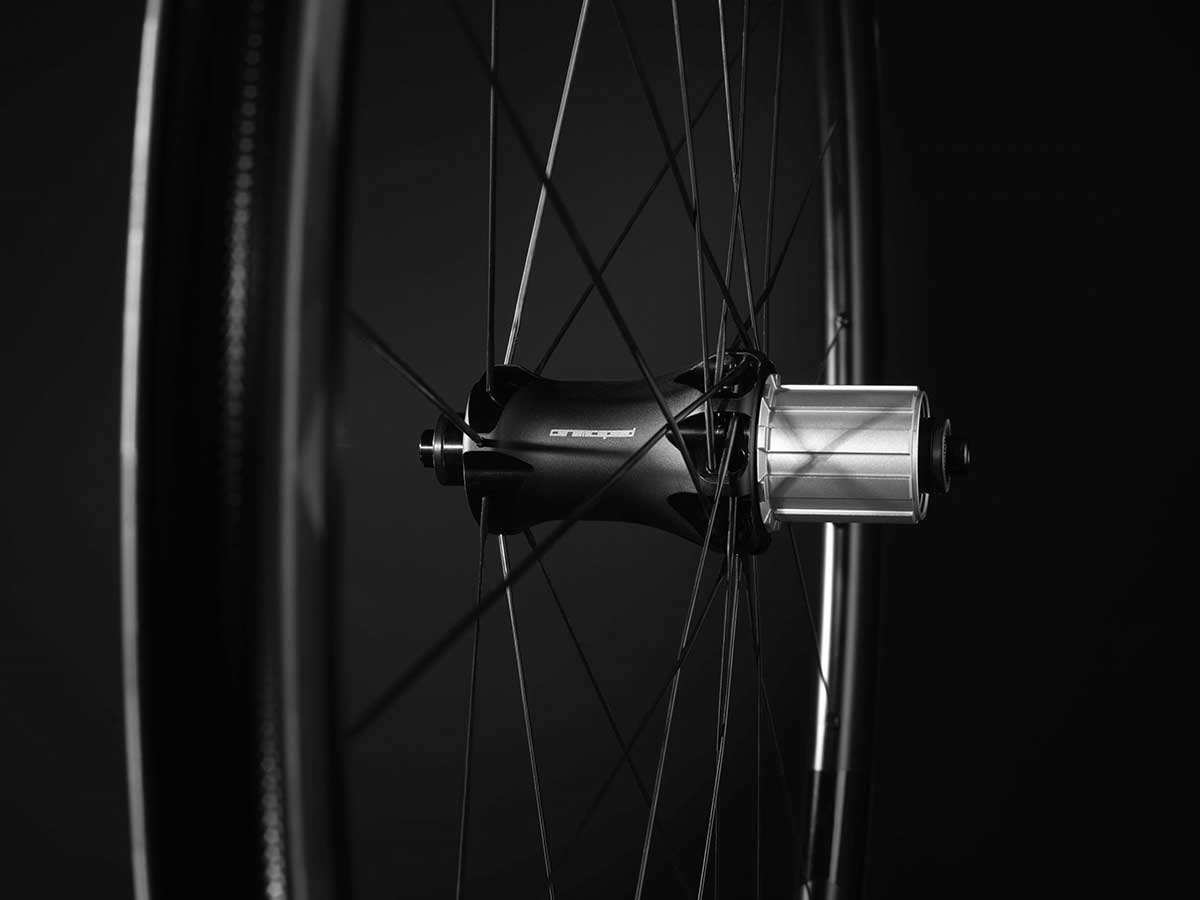 Ruote per biciclette modello Quaranta CS con freno tradizionale firmate Officine Mattio, i migliori prodotti per gli appassionati di bicicletta made in italy